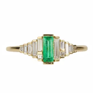 18K Gold and Emerald Ring with Graduated Needle Baguette Diamonds