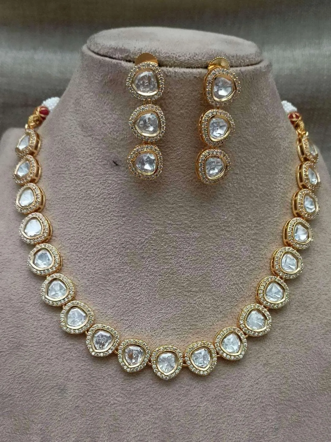 Classic Kundan Reviere