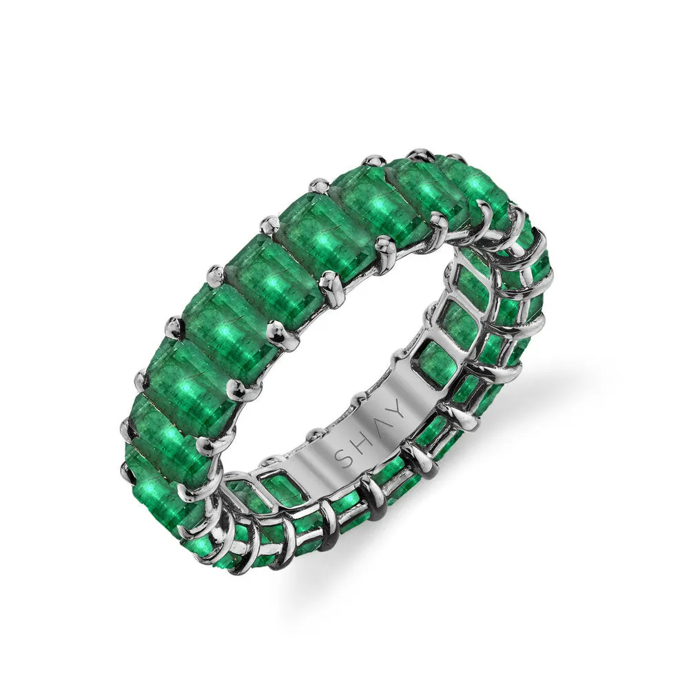 EMERALD ETERNITY BAND