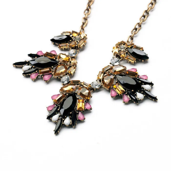 Fashion Design New Arrival Resin Zinc Alloy 18k Gold Collar Marquise Insect Imitation Necklace