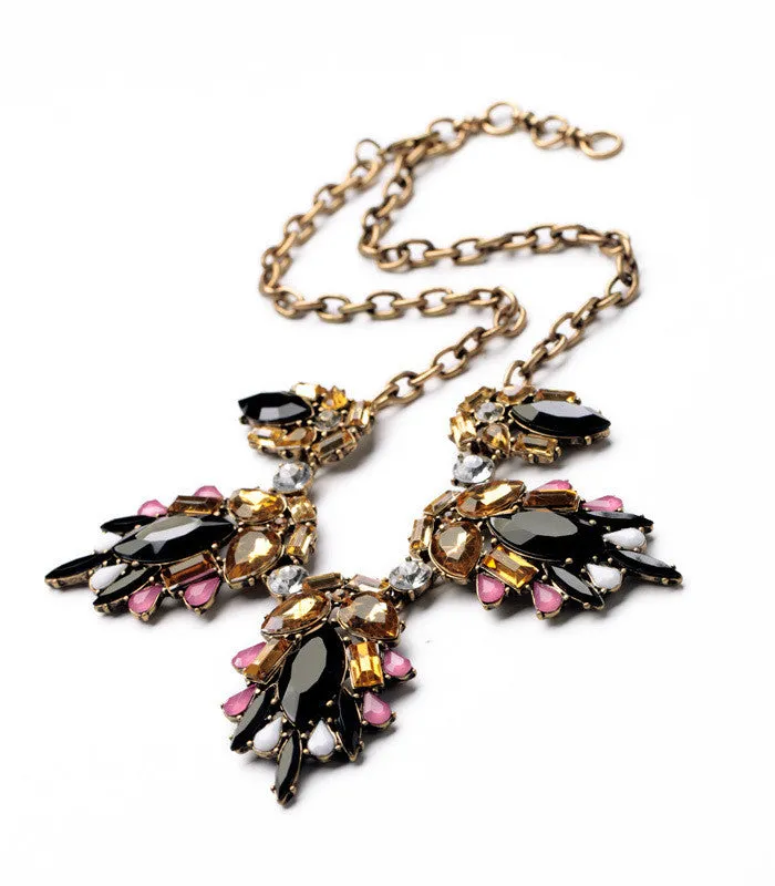 Fashion Design New Arrival Resin Zinc Alloy 18k Gold Collar Marquise Insect Imitation Necklace