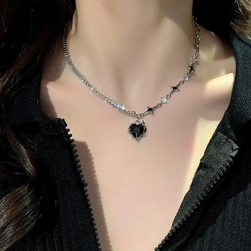 Fashion Heart Pendant Necklace for Girls Women Korean Trend Long Sweater Neck Chain Necklaces Cute Chokers Jewelry