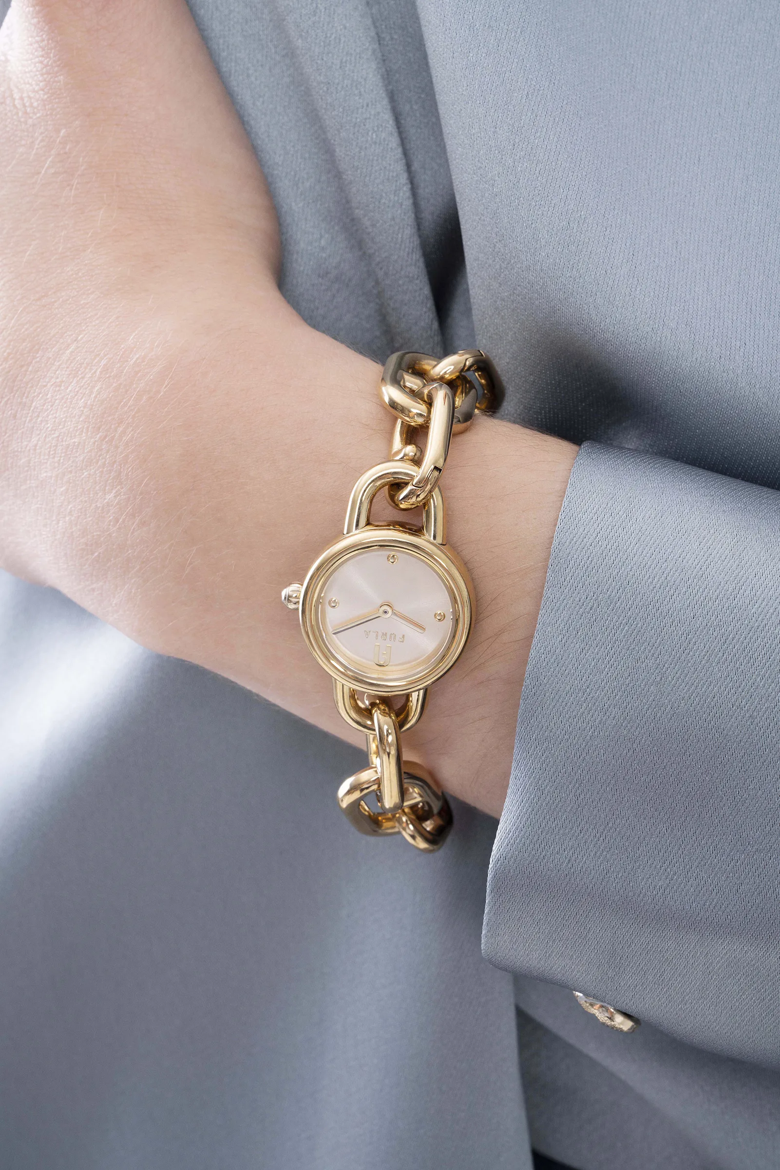 Furla - Chain Bracelets Gold Watch