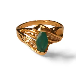 Gorgeous Estate 14K Yellow Gold Marquise Emerald Diamond Band Ring