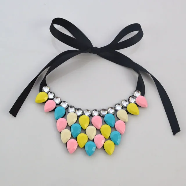 hlkt   Crack, heart-shaped resin necklace fashion accessories short statement necklace gift wholesale women