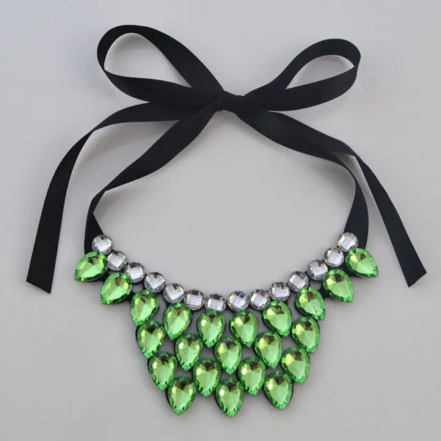 hlkt   Crack, heart-shaped resin necklace fashion accessories short statement necklace gift wholesale women