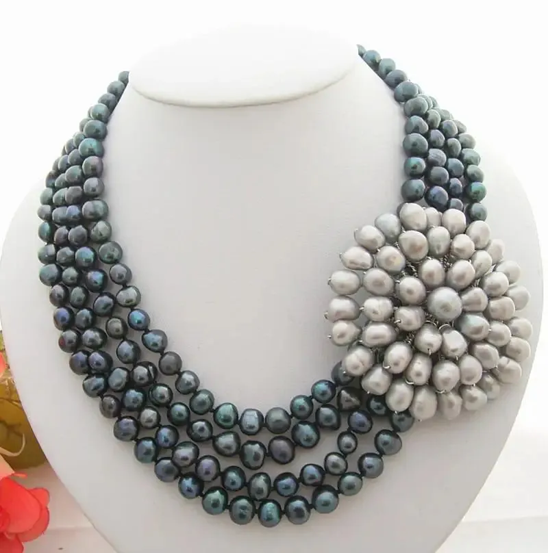 Natural Freshwater Black Pearl  Necklace