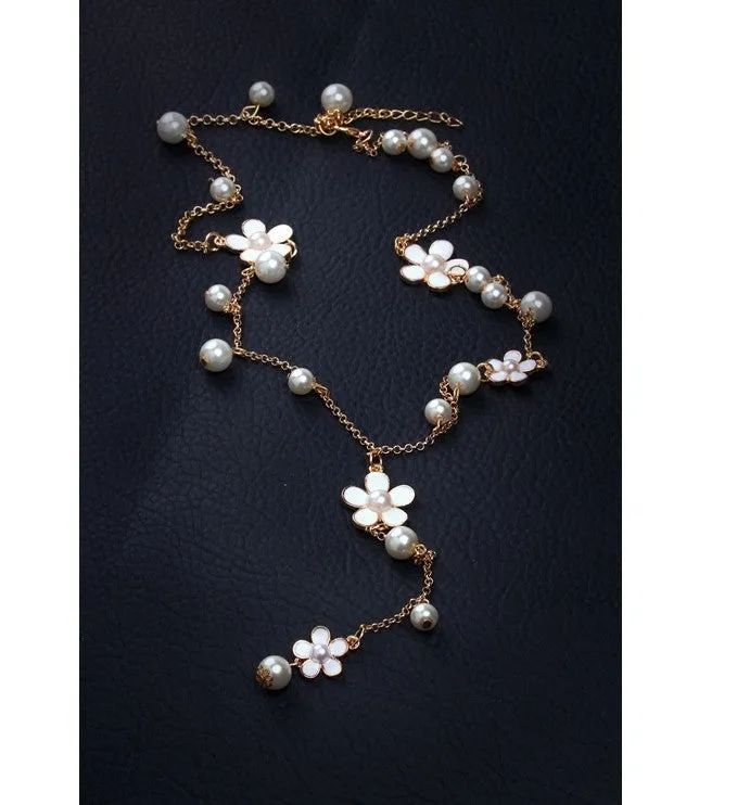 New Brand Women Charms Collar Fashion Temperament Pearls Flower Choker Gold Chain Long Necklaces&Pendants Fine Jewelry