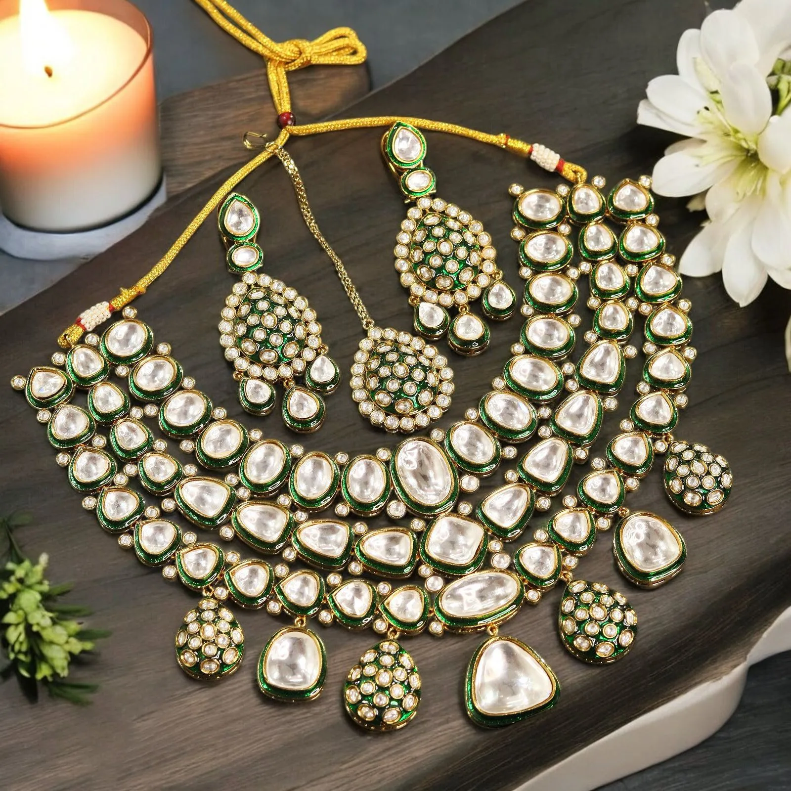 Pakistani Wedding Stylish Unique Polki Necklace Earrings Maangtika Set, Nikaah Polki Necklace Set, Indian Polki Jewelry Set, Bollywood Inspired Earrings Set, Polki Weddings Jewellery, Indian Wedding Polki Necklace Set, Polki Necklace Set