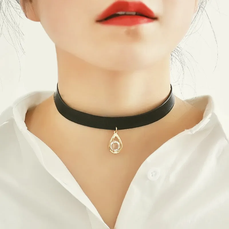 Punk Leather Choker Necklace Rock Bell Pendant Necklace Collar Necklace Jewelry Short Necklaces Collier Femme