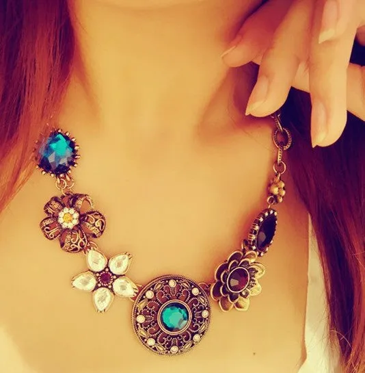 Retro Vintage New Style Gorgeous Austria Turquoise Crystal Flowers Bib Statement Necklace