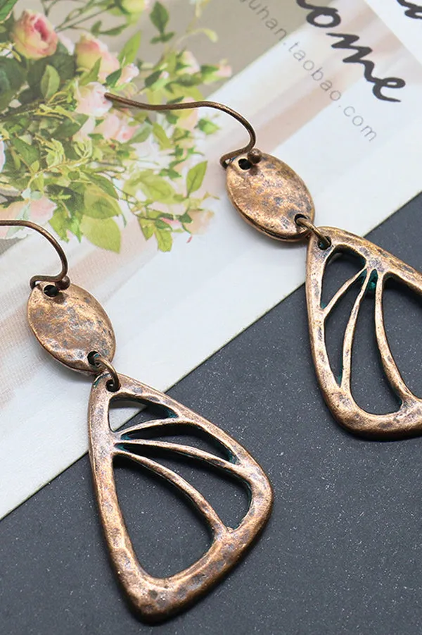 Stylish Retro Distressed Pendant Earrings