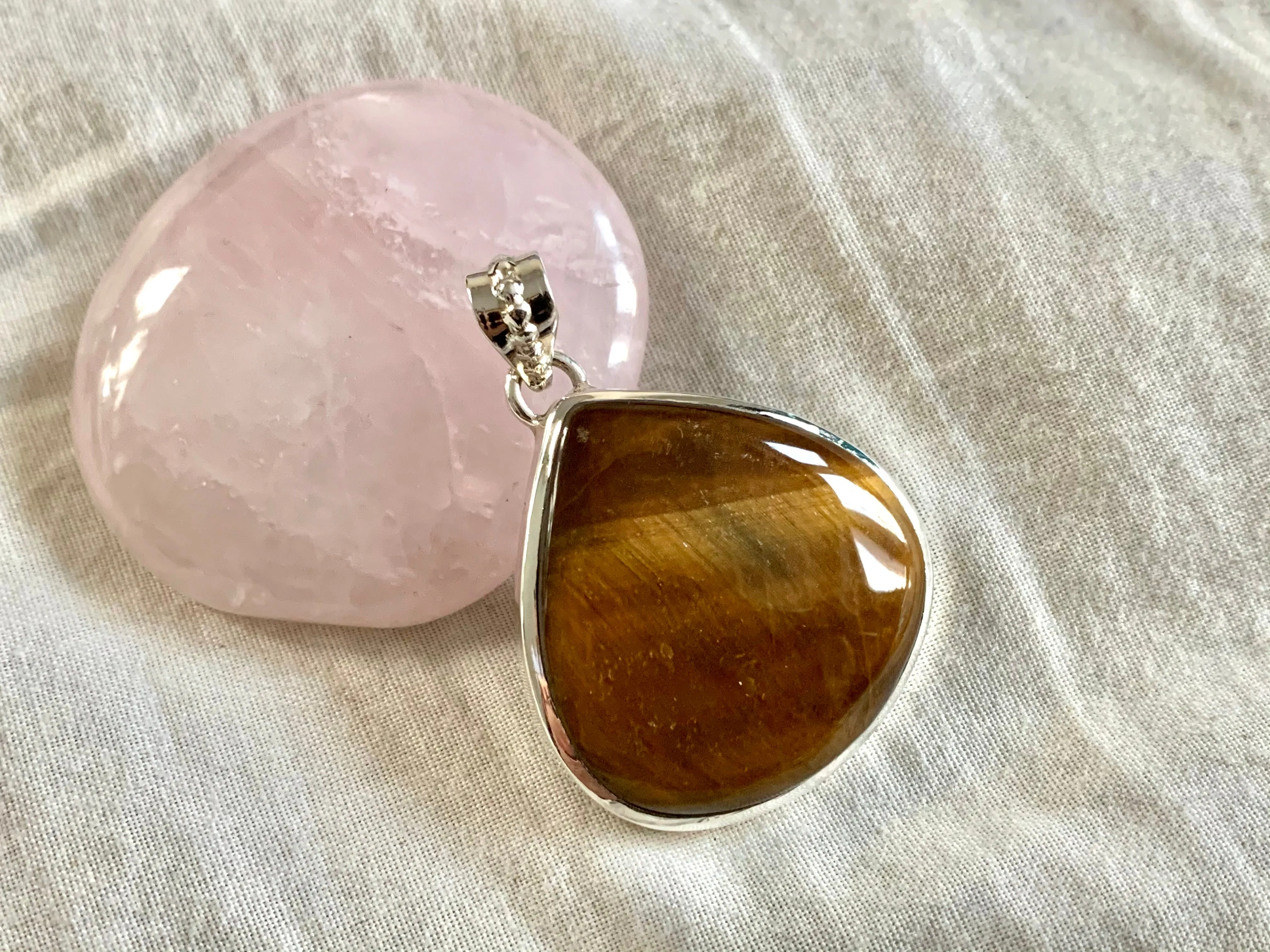 Tiger’s Eye Meriall Pendant - Teardrop