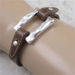 Unisex Brown Leather Bracelet Open Ring Design