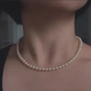 Vintage Style Simple 6MM Pearl Chain Choker Necklace For Women Wedding Love Shell Pendant Necklace Fashion Jewelry Wholesale